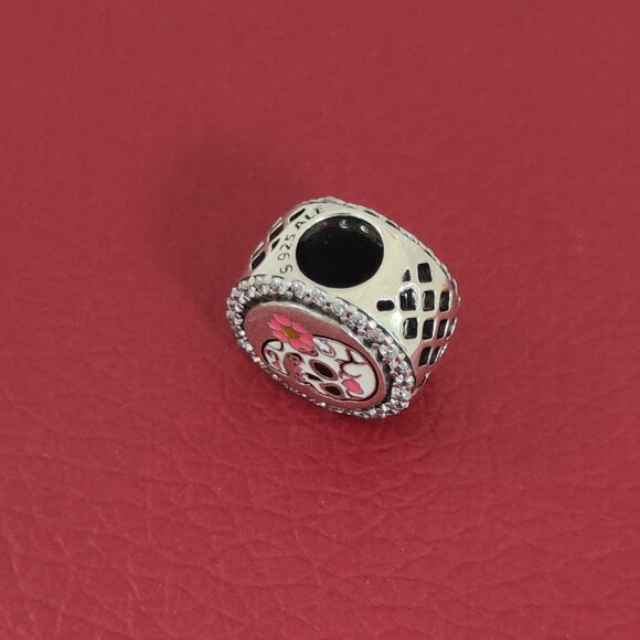 Pandora Day of the Dead Sugar Skull Charm Bead Travel Pendant Button with box - Picture 5 of 5